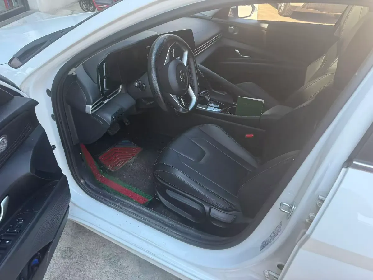 2022 Hyundai Elantra 1.5L 115HP L4 CVT,autocango,china used car exporter,china ev exporter,chinese used car exporter,chinese used ev exporter