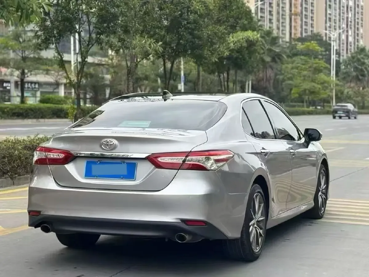 2021 Toyota Camry 2.5L 209HP L4 8AT,autocango,china used car exporter,china ev exporter,chinese used car exporter,chinese used ev exporter