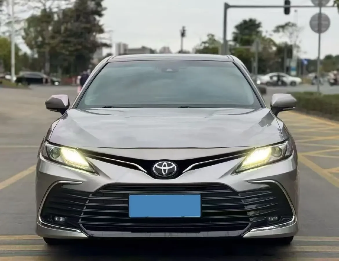 2021 Toyota Camry 2.5L 209HP L4 8AT,autocango,china used car exporter,china ev exporter,chinese used car exporter,chinese used ev exporter