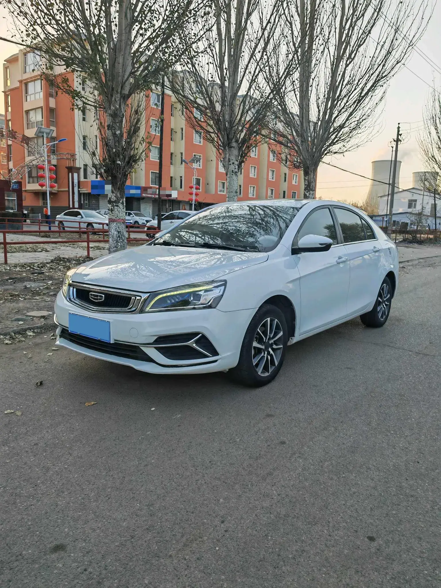 2019 GEELY EMGRAND view 1