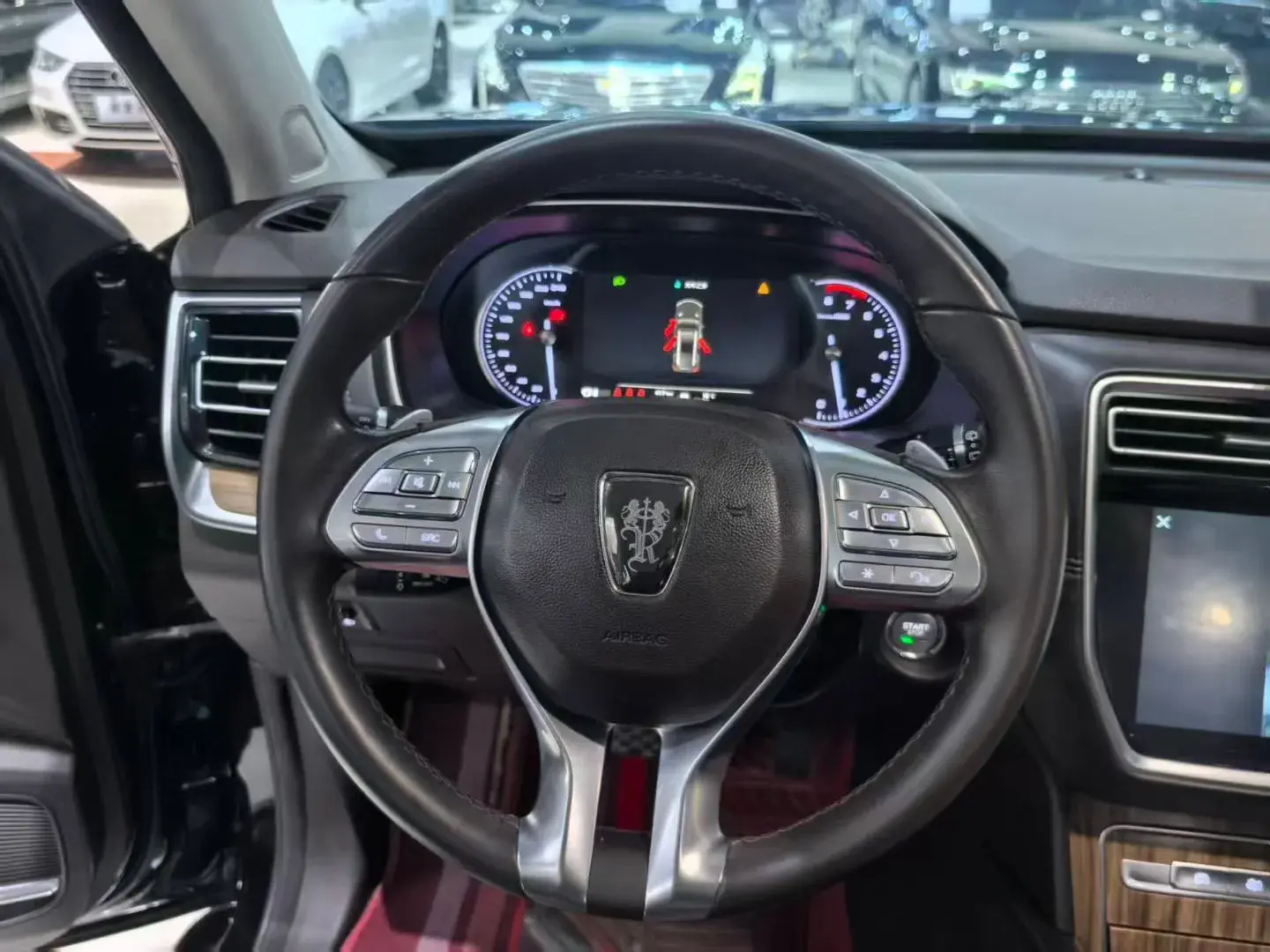 2019 ROEWE RX8 thumbnail 4