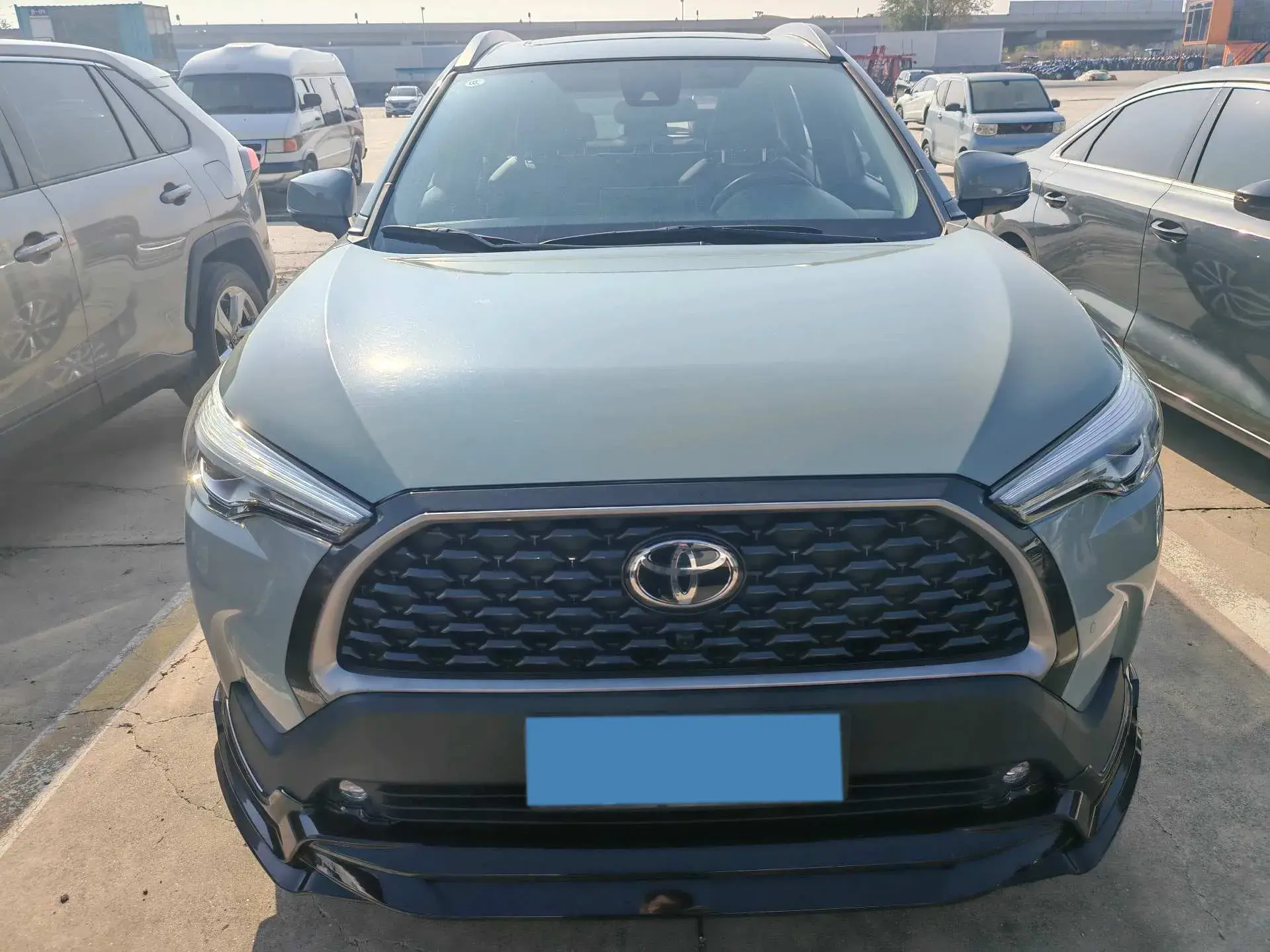 2022 TOYOTA COROLLA thumbnail 3