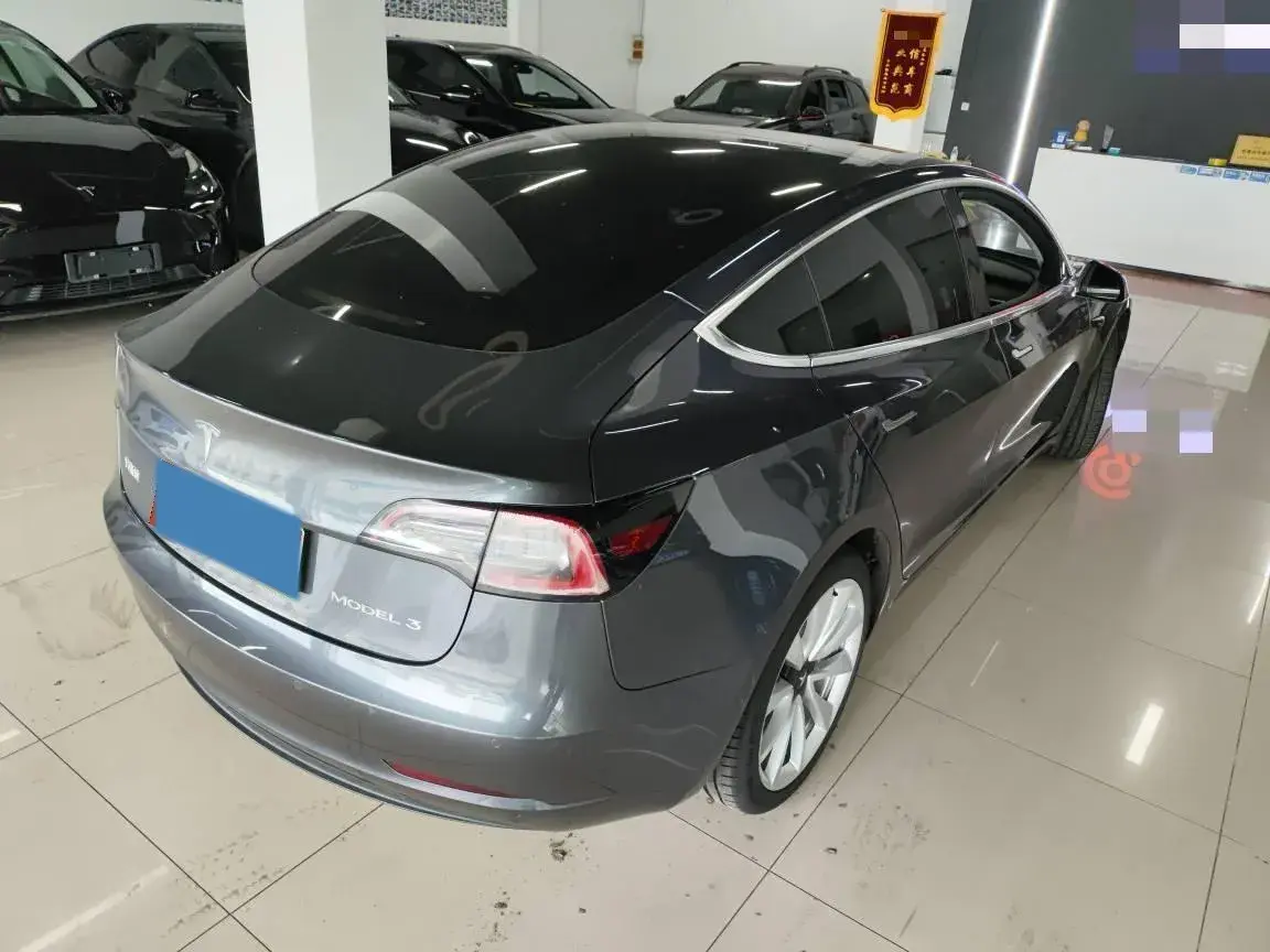 2019 TESLA MODEL thumbnail 3