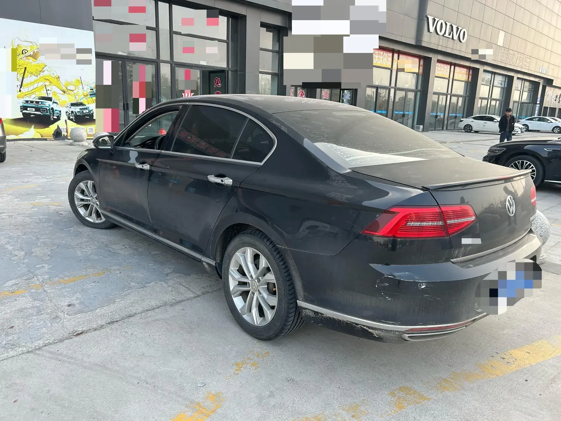 2018 VOLKSWAGEN MAGOTAN thumbnail 4