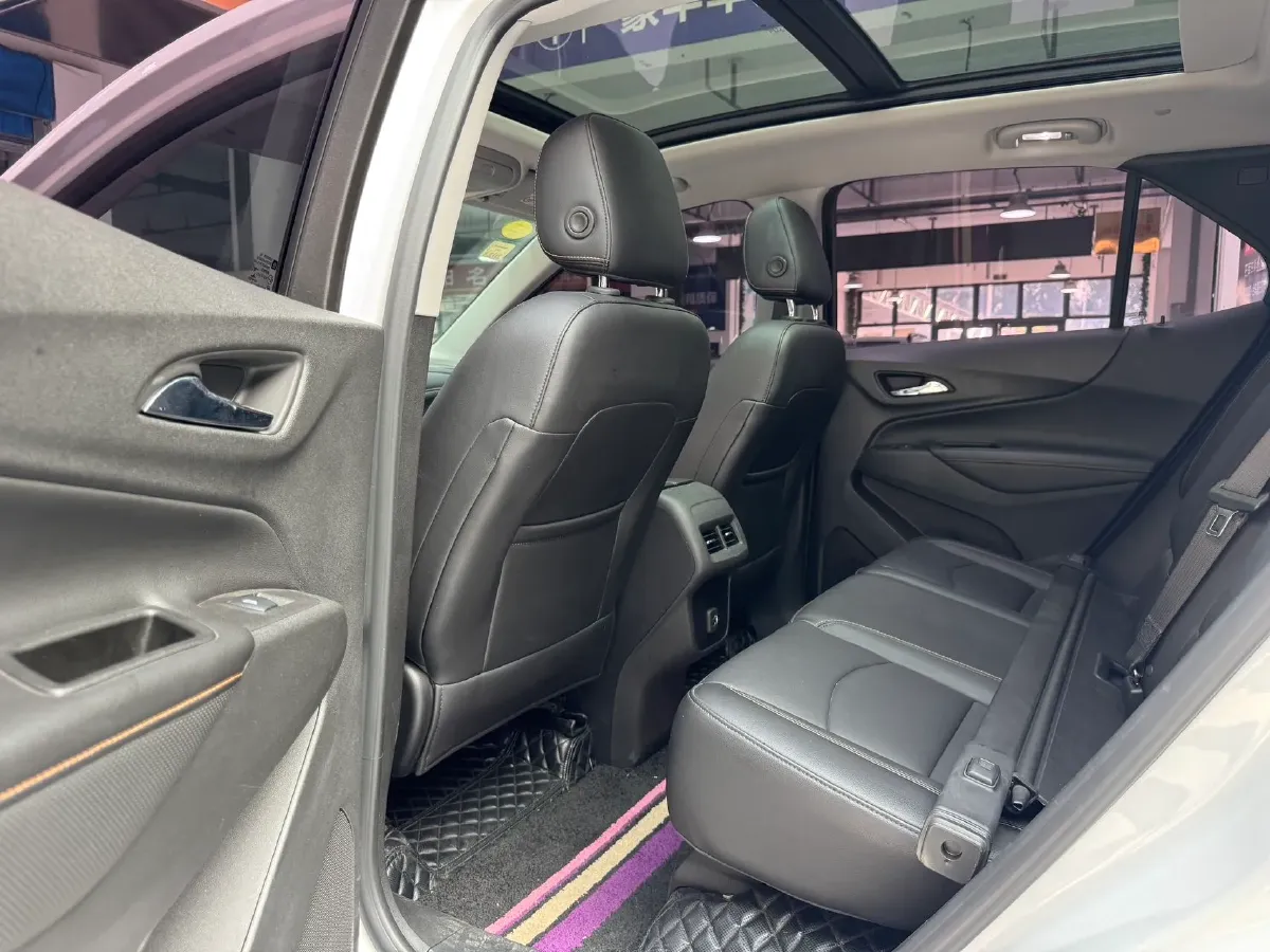 2019 Chevrolet Equinox 1.5T 169HP L4 6AT,autocango,china used car exporter,china ev exporter,chinese used car exporter,chinese used ev exporter