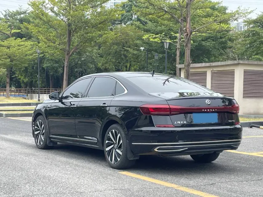 2023 Volkswagen Passat 2.0T 186HP L4 7DCT,autocango,china used car exporter,china ev exporter,chinese used car exporter,chinese used ev exporter