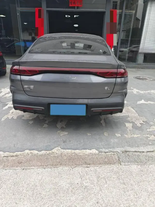 2024 BYD QINL thumbnail 4