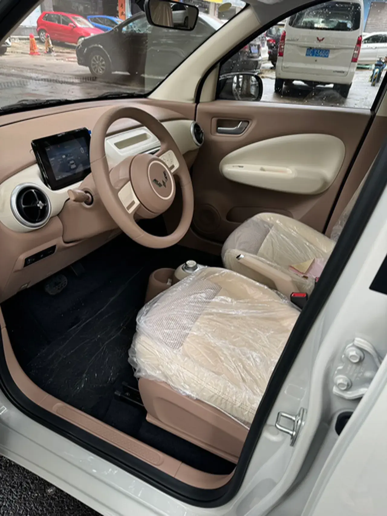 2025 WULING HONGGUANG thumbnail 4