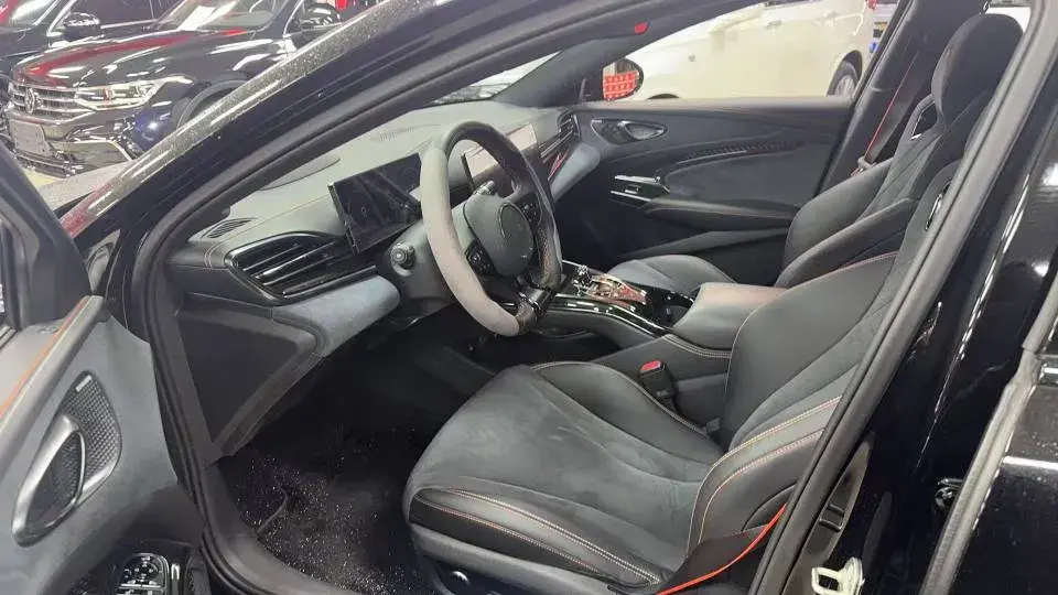 2023 BYD SEAL thumbnail 4