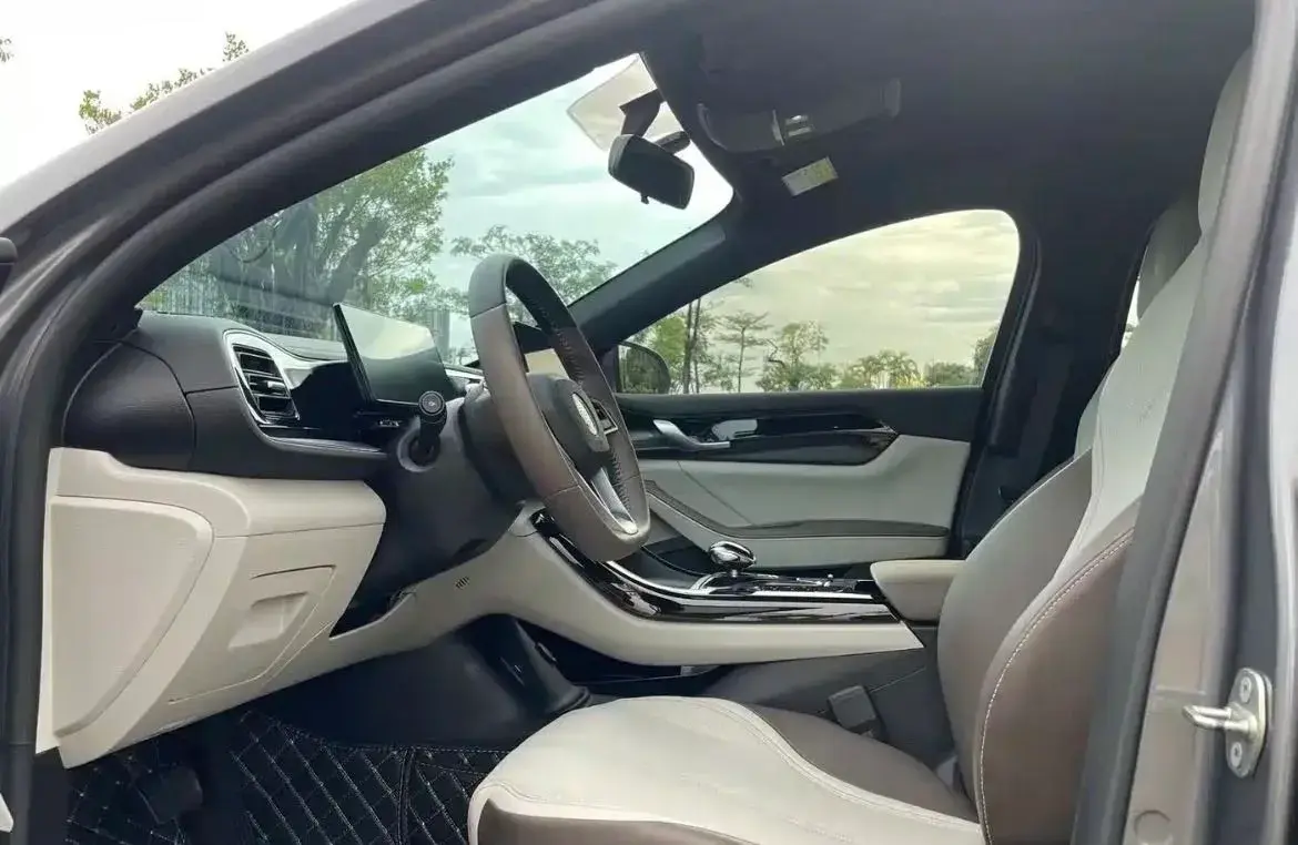 2023 BYD QIN thumbnail 2