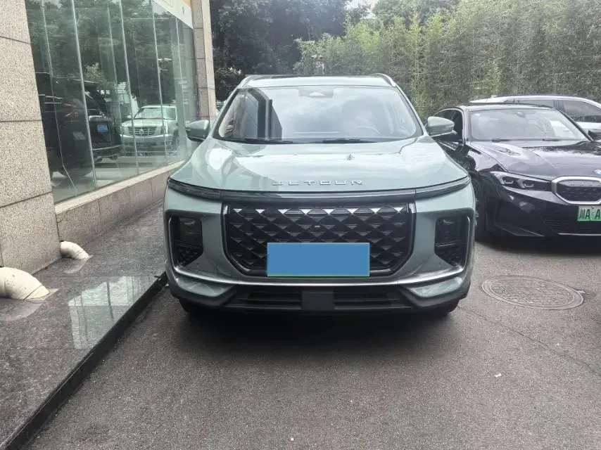 2023 JETOUR X70 thumbnail 2