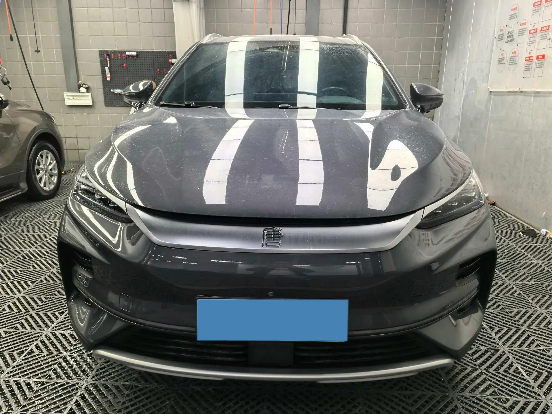 2022 BYD TANG thumbnail 2