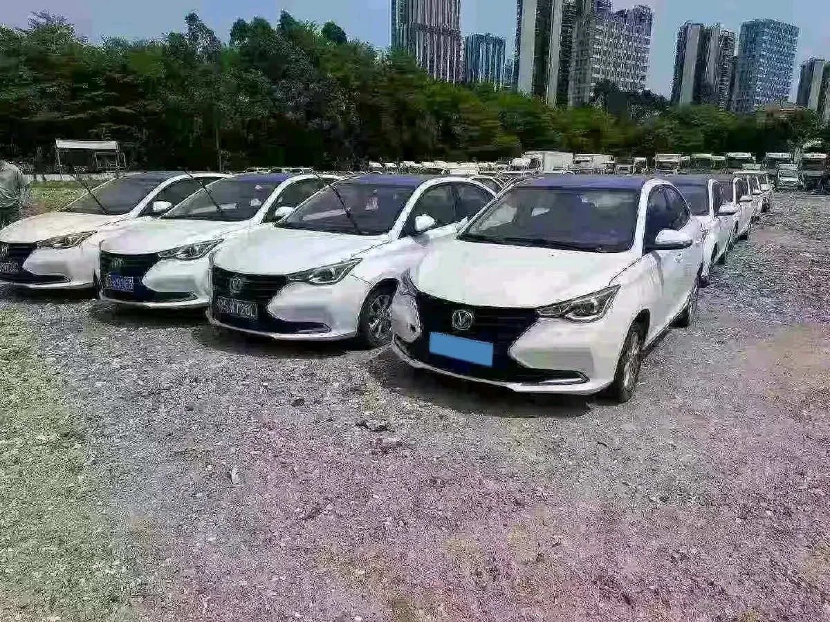 2019 ChangAn Alsvin 1.5L 107HP L4 5DCT,autocango,china used car exporter,china ev exporter,chinese used car exporter,chinese used ev exporter