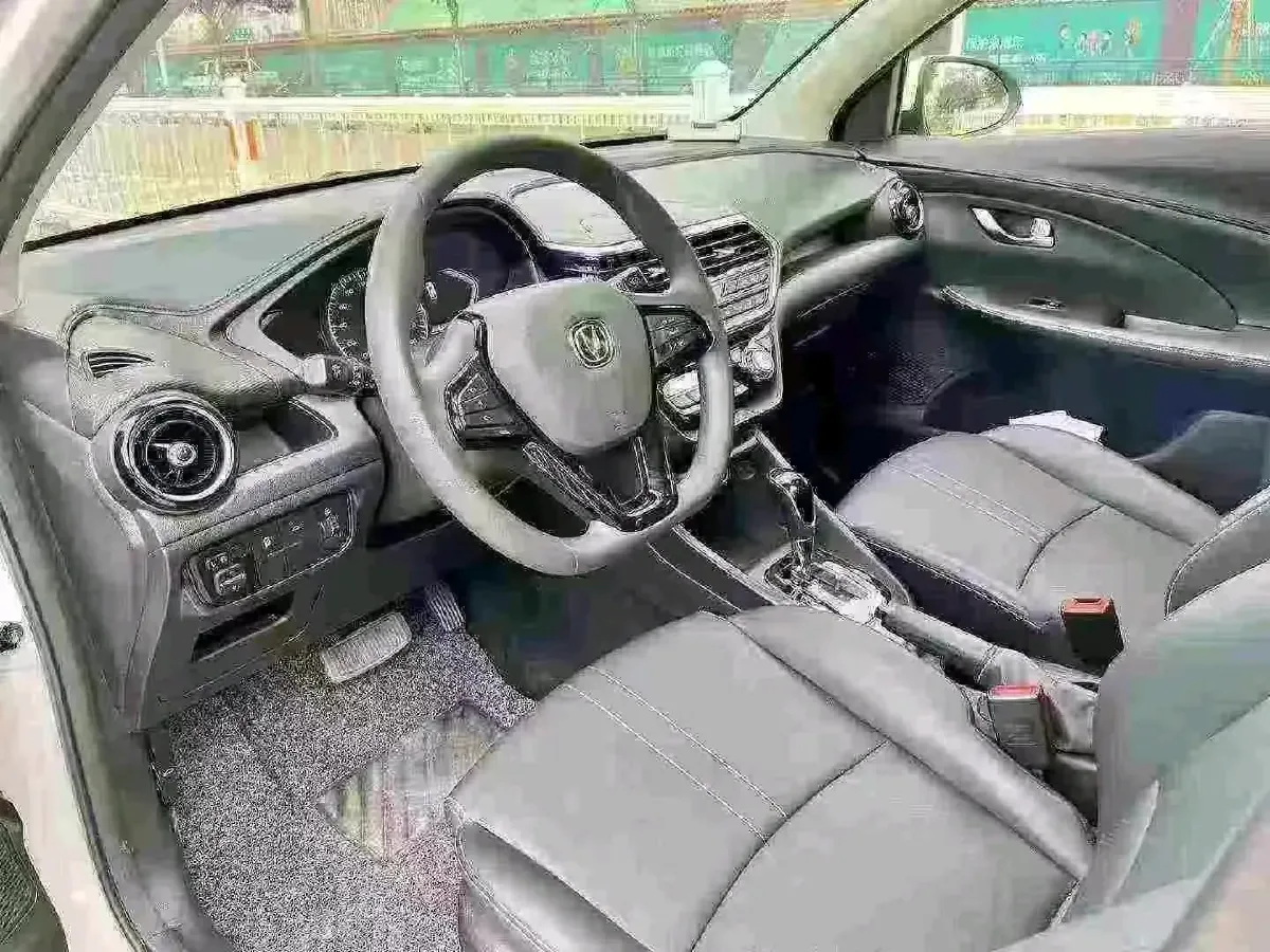 2019 ChangAn Alsvin 1.5L 107HP L4 5DCT,autocango,china used car exporter,china ev exporter,chinese used car exporter,chinese used ev exporter