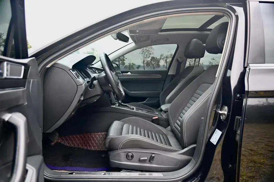 2020 VOLKSWAGEN MAGOTAN thumbnail 4