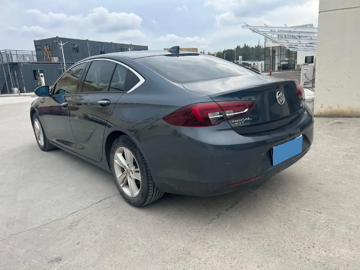 2019 Buick Regal 1.5T 170HP L4 9AT,autocango,china used car exporter,china ev exporter,chinese used car exporter,chinese used ev exporter