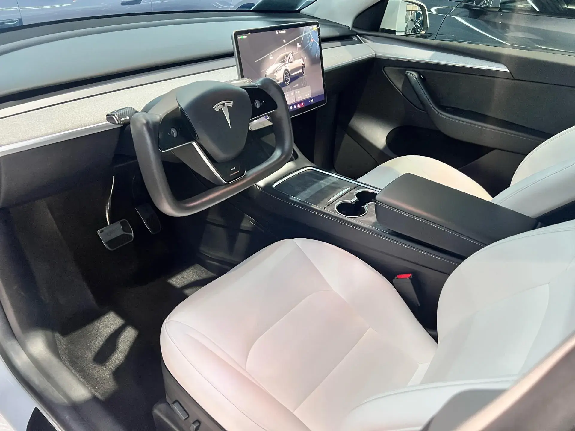 2022 TESLA MODEL thumbnail 2