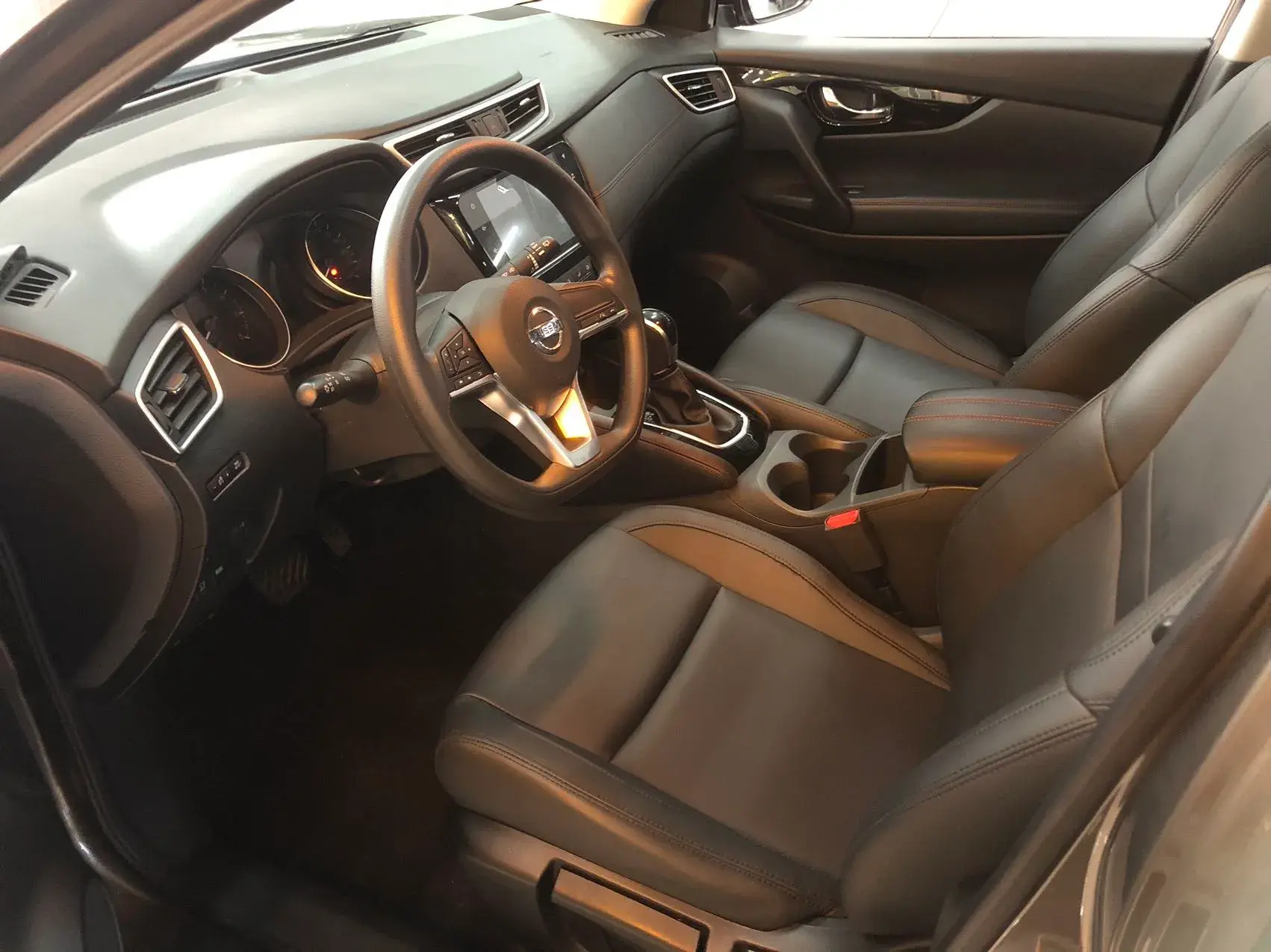 2021 NISSAN QASHQAI thumbnail 3