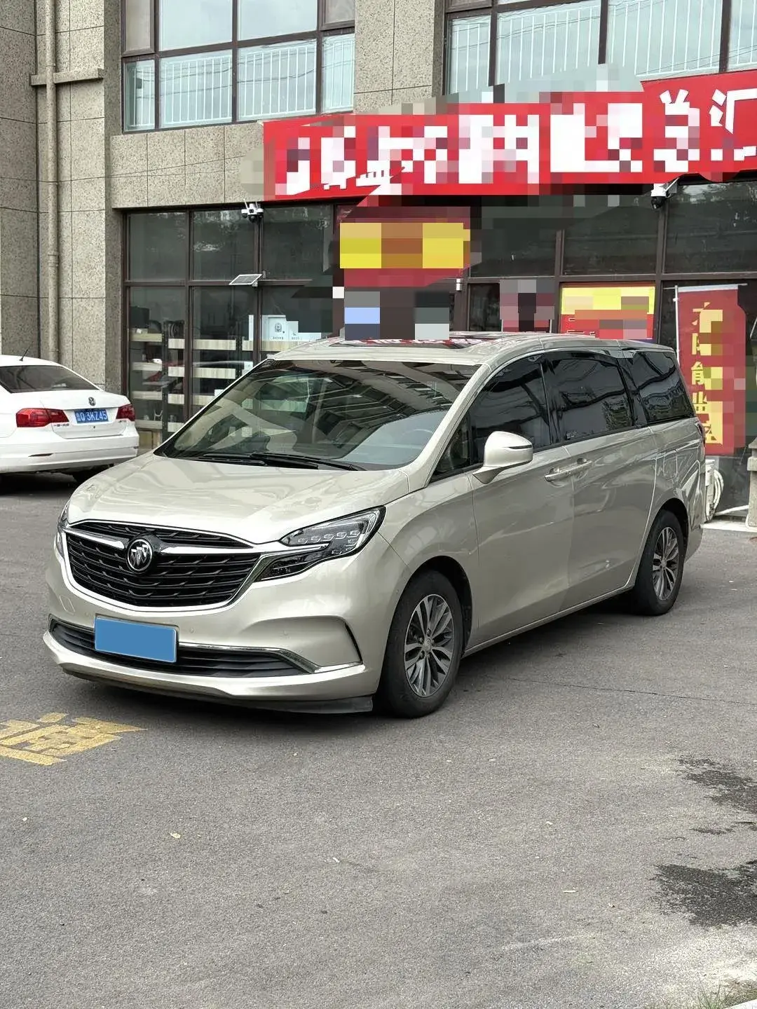 2020 BUICK GL8 view 1