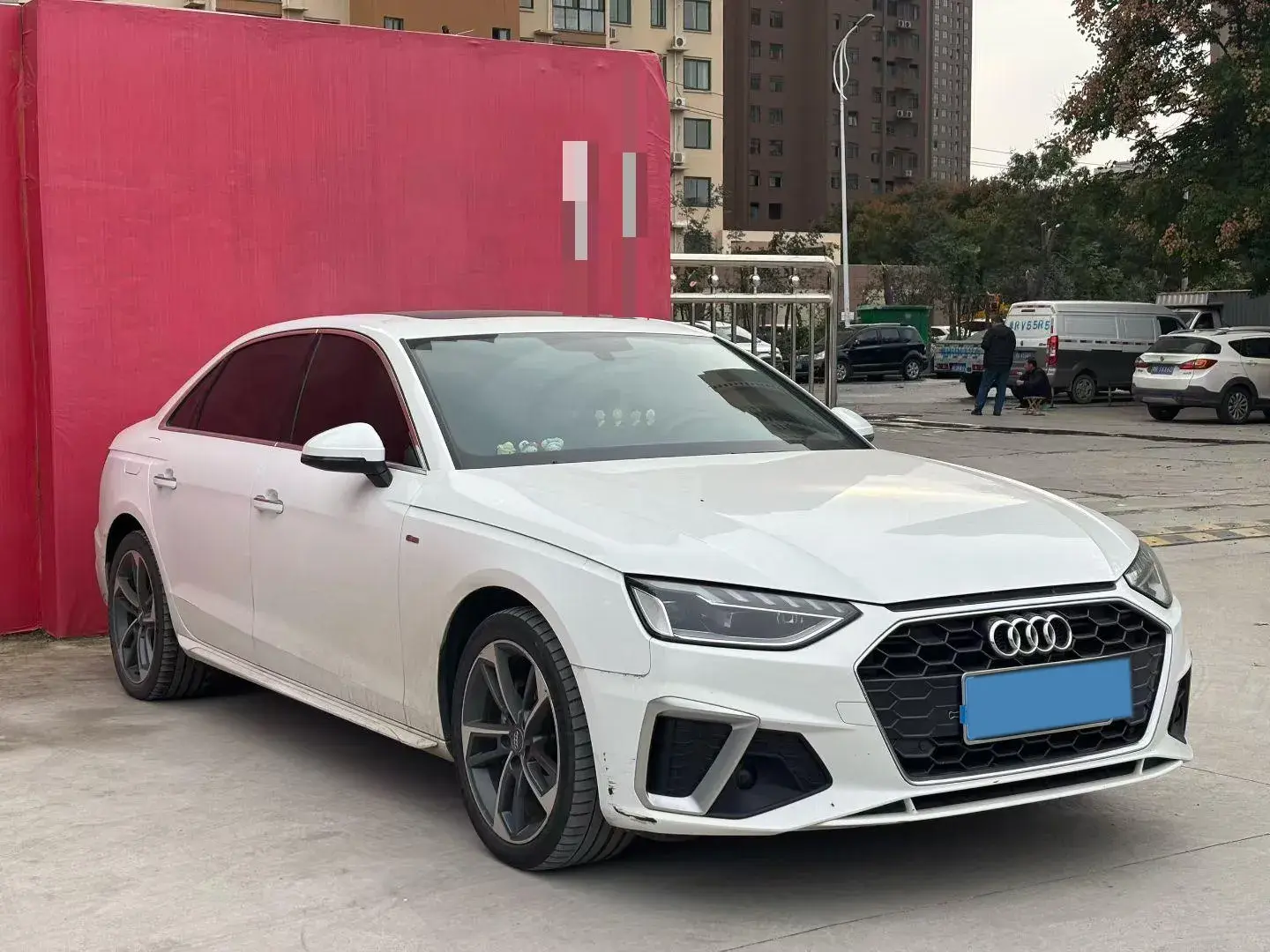 2020 AUDI A4L thumbnail 3