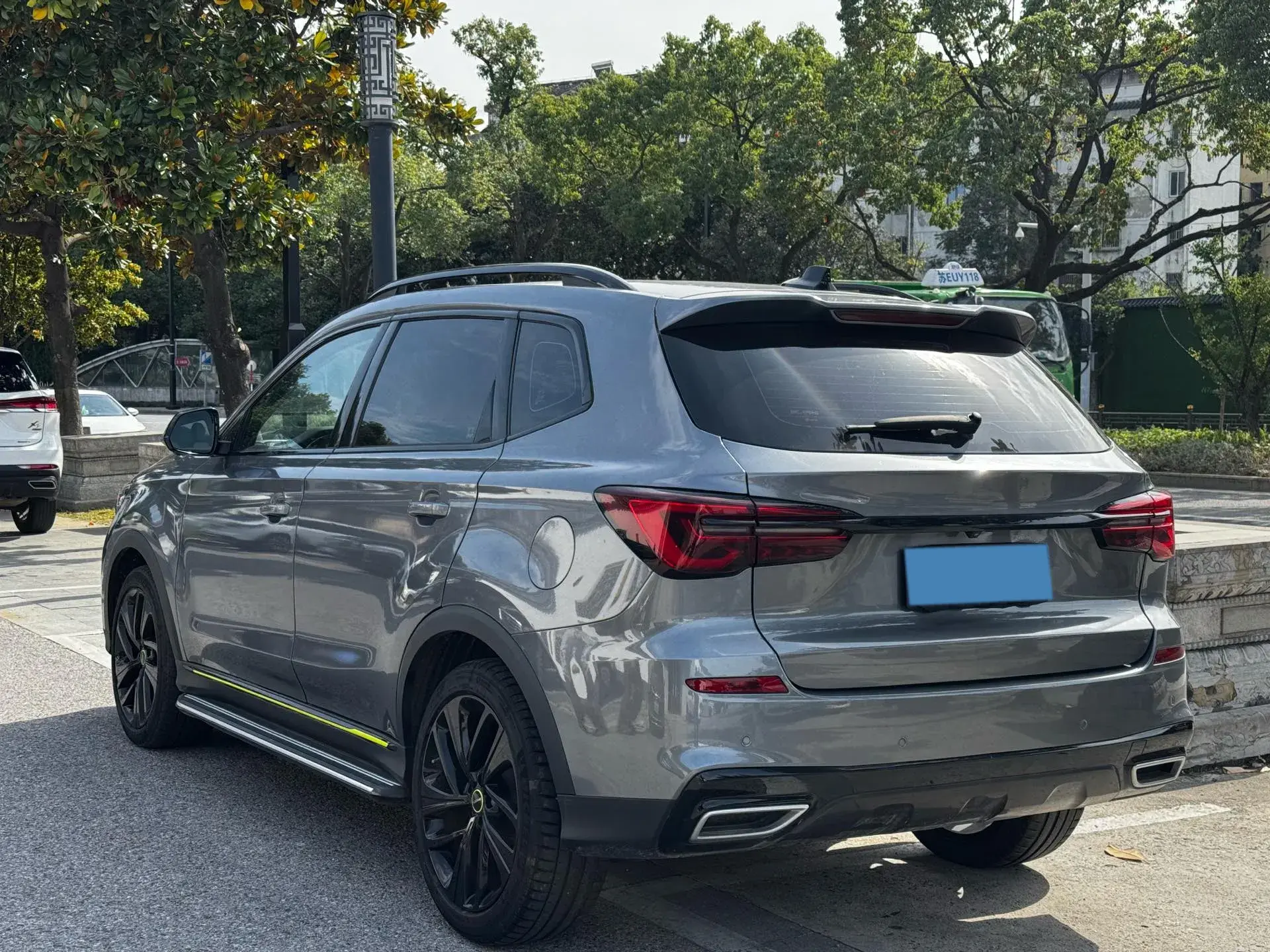 2020 ROEWE RX5 thumbnail 4