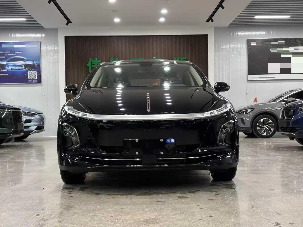 2025 HongQi E-QM5 BEV,autocango,china used car exporter,china ev exporter,chinese used car exporter,chinese used ev exporter