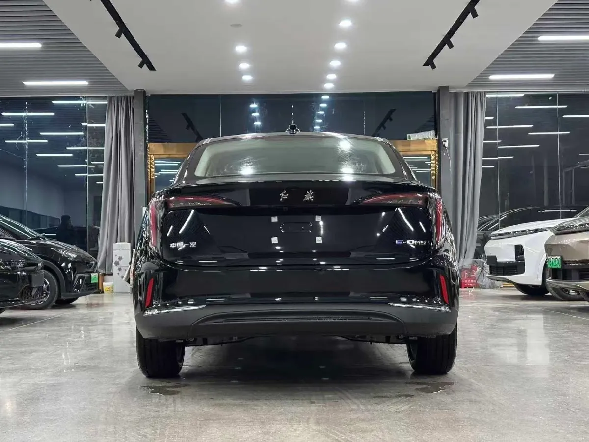 2025 HongQi E-QM5 BEV,autocango,china used car exporter,china ev exporter,chinese used car exporter,chinese used ev exporter