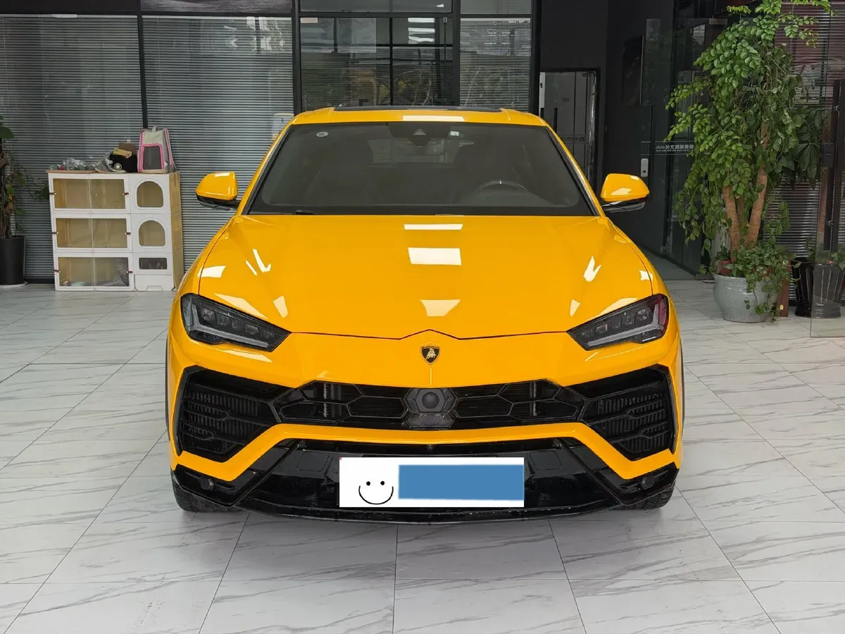 2021 Lamborghini Urus 4.0T 641HP V8 8AT,autocango,china used car exporter,china ev exporter,chinese used car exporter,chinese used ev exporter