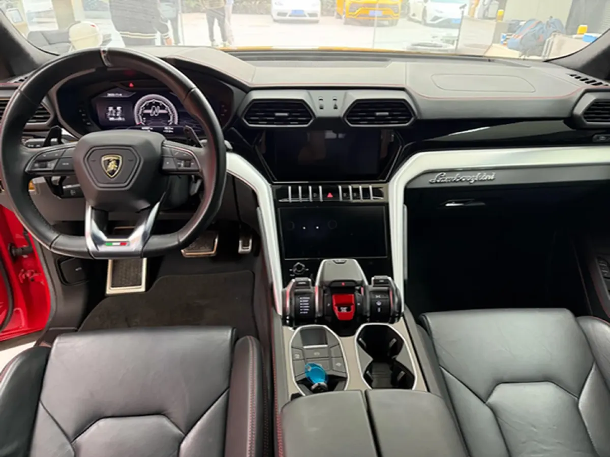 2021 Lamborghini Urus 4.0T 641HP V8 8AT,autocango,china used car exporter,china ev exporter,chinese used car exporter,chinese used ev exporter