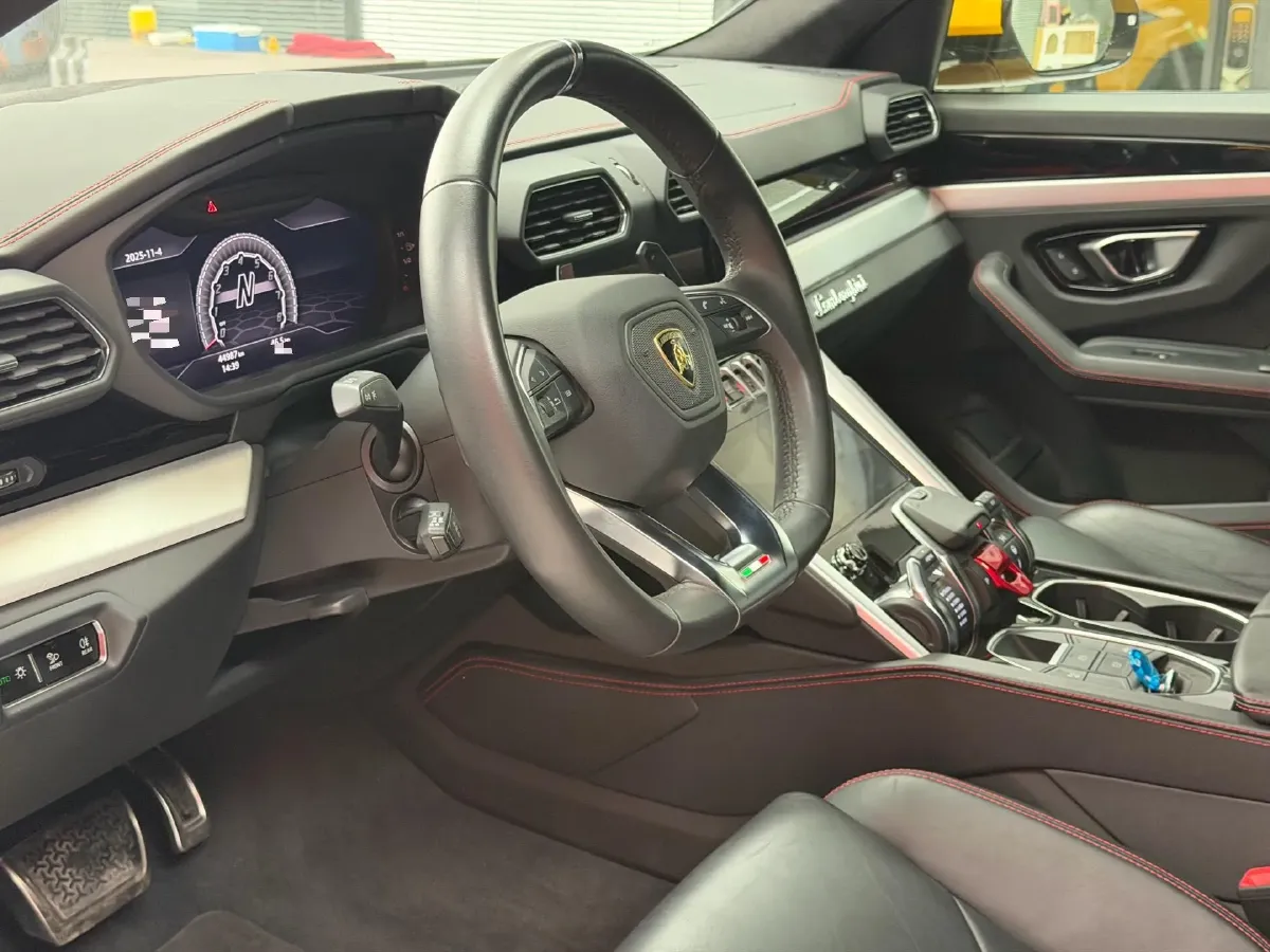 2021 Lamborghini Urus 4.0T 641HP V8 8AT,autocango,china used car exporter,china ev exporter,chinese used car exporter,chinese used ev exporter