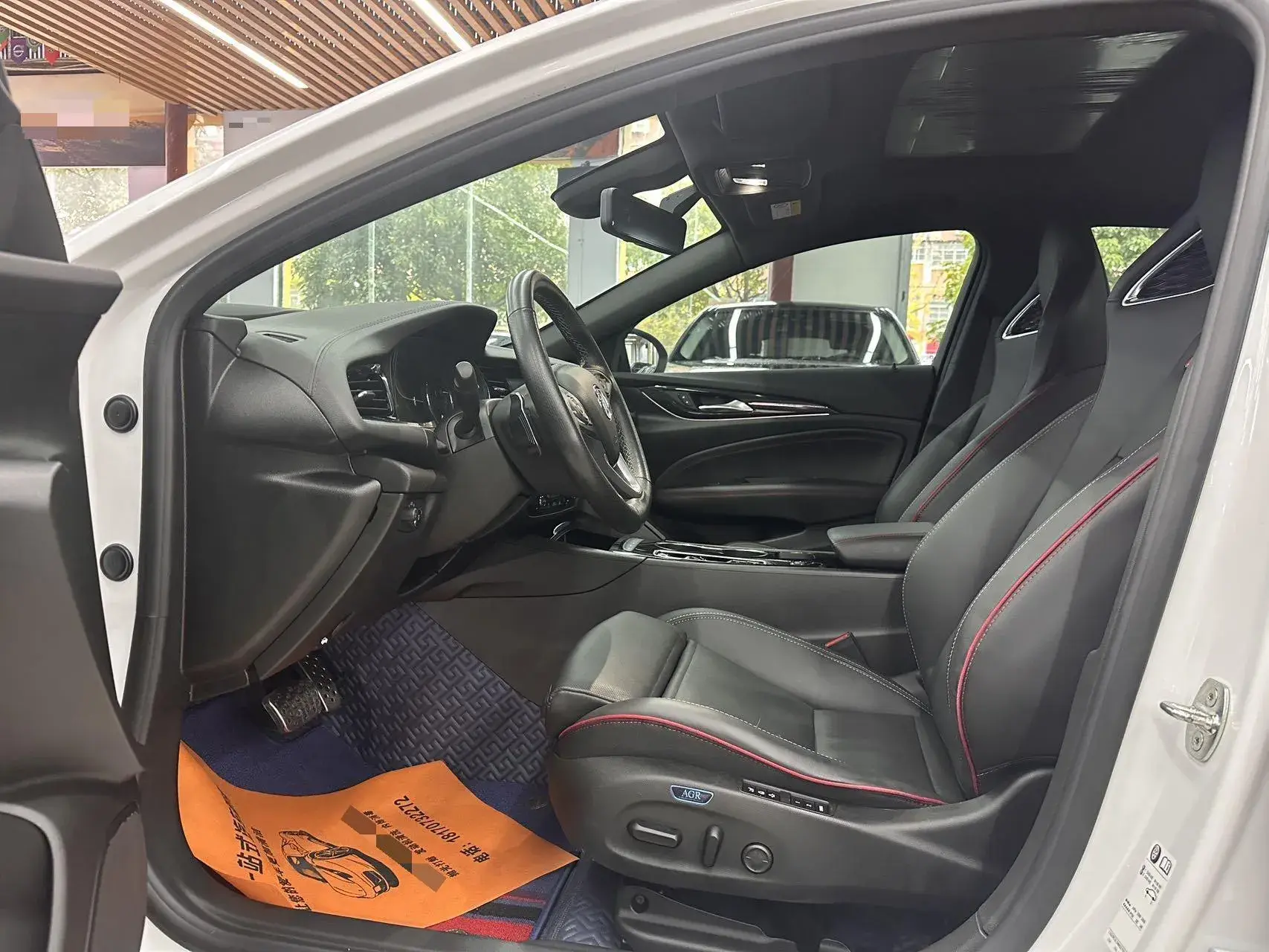 2022 BUICK REGAL thumbnail 4