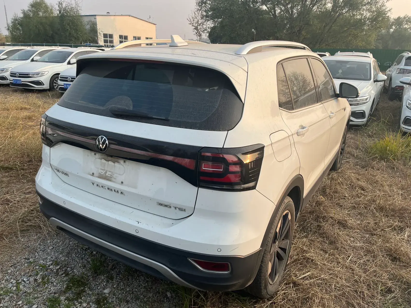 2021 VOLKSWAGEN TACQUA thumbnail 4