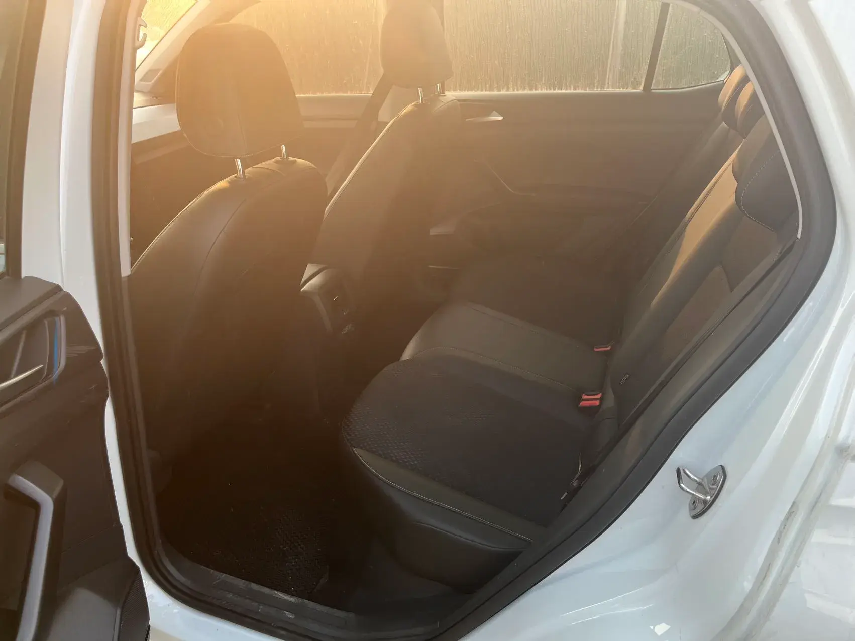 2021 VOLKSWAGEN TACQUA thumbnail 3