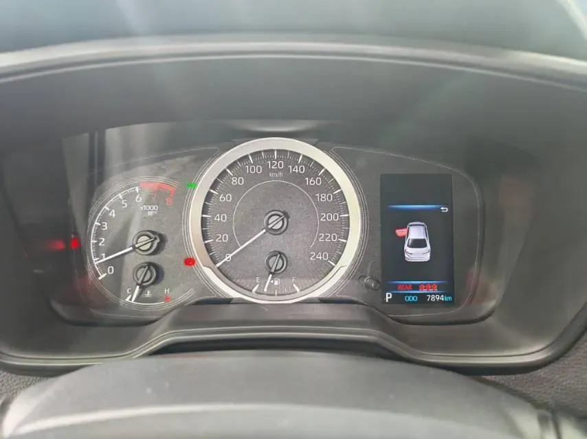 2021 Toyota Corolla 1.2T 116HP L4 CVT,autocango,china used car exporter,china ev exporter,chinese used car exporter,chinese used ev exporter