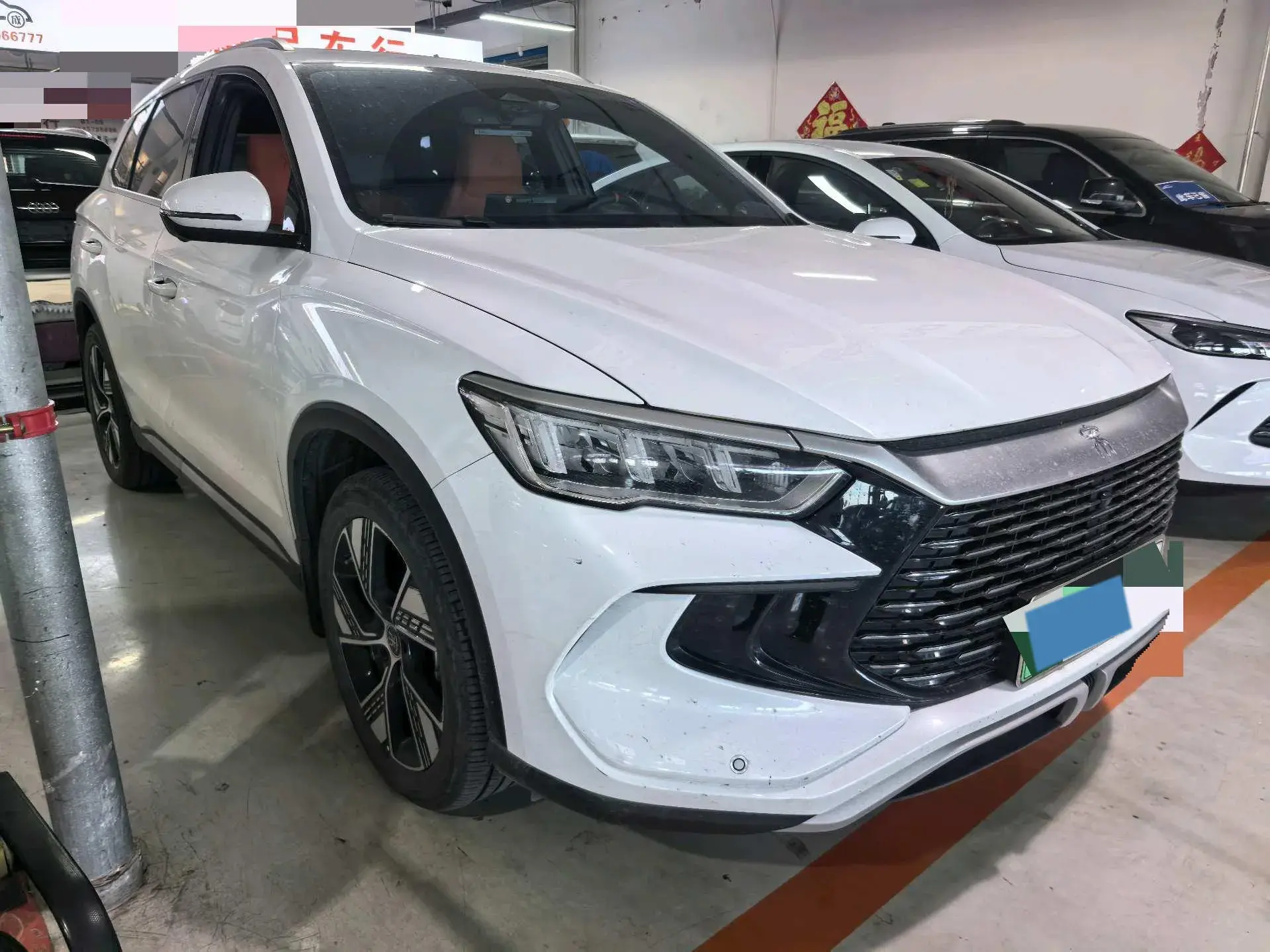 2024 BYD SONG thumbnail 3