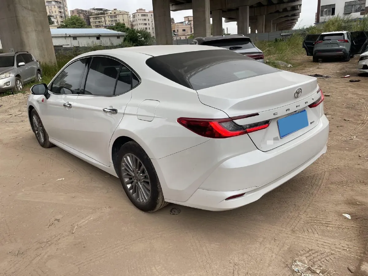 2025 Toyota Camry 2.0L 152HP L4 E-CVT Hybrid,autocango,china used car exporter,china ev exporter,chinese used car exporter,chinese used ev exporter