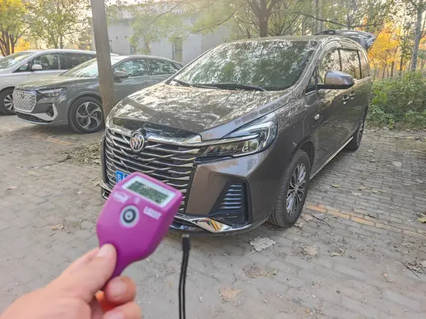 2023 BUICK GL8 view 1