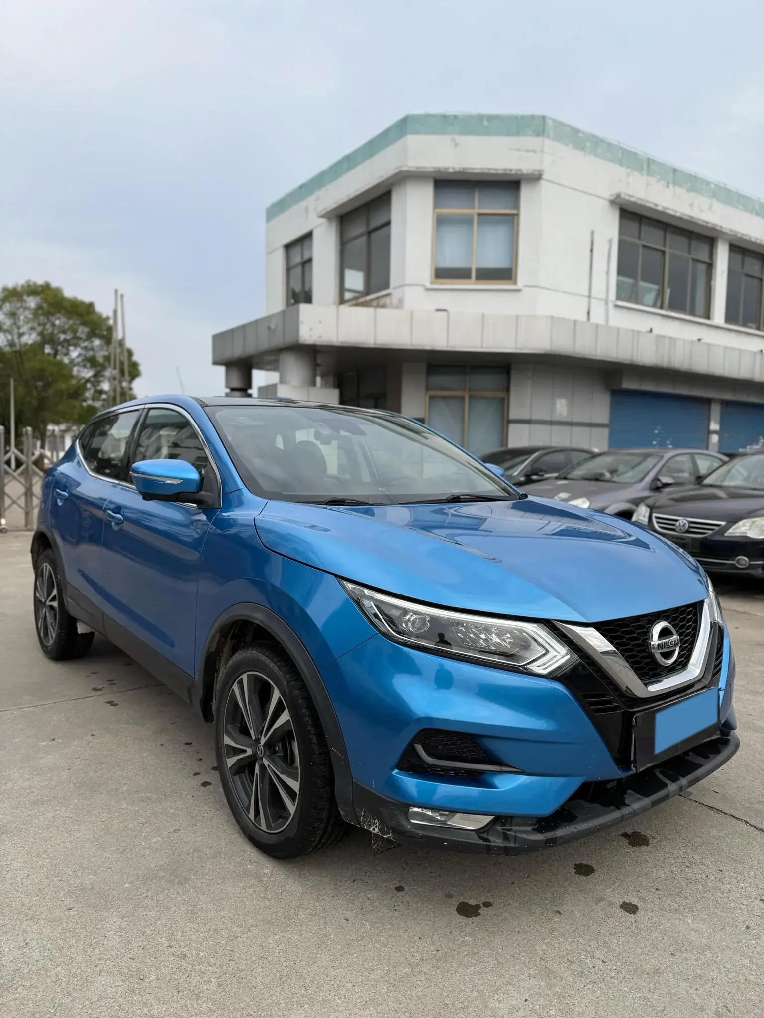 2019 NISSAN QASHQAI thumbnail 3