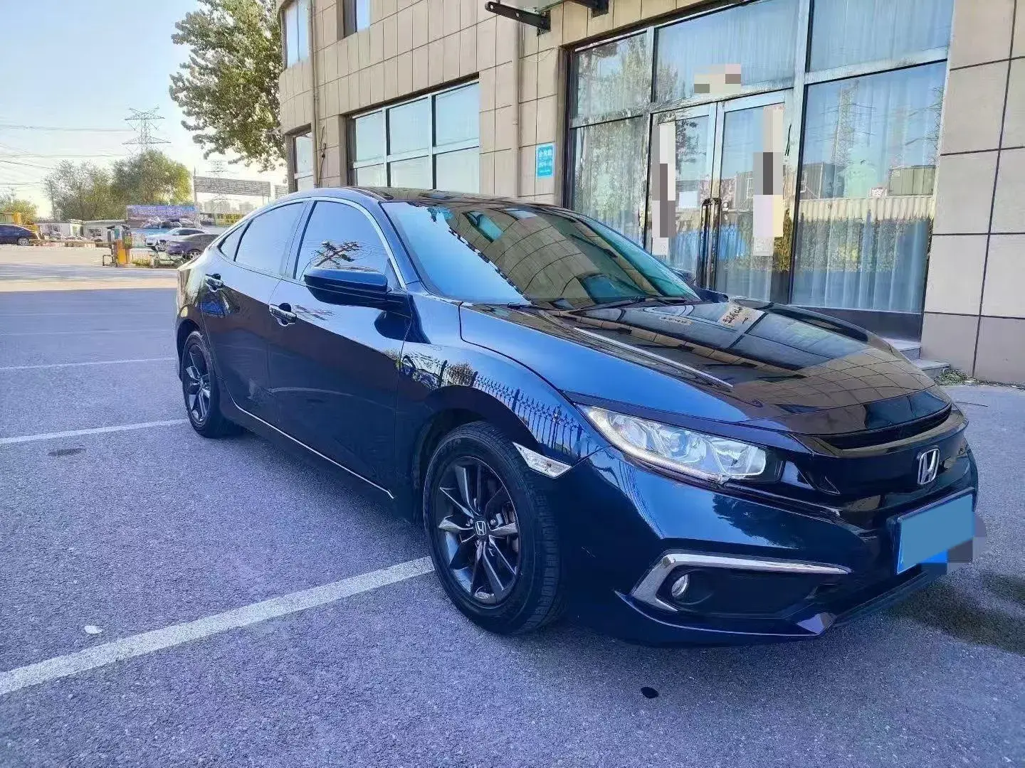 2019 HONDA CIVIC thumbnail 4