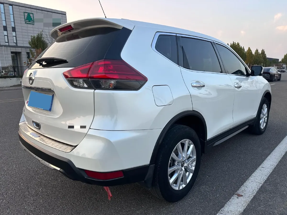 2021 Nissan X-Trail 2.0L 151HP L4 CVT,autocango,china used car exporter,china ev exporter,chinese used car exporter,chinese used ev exporter