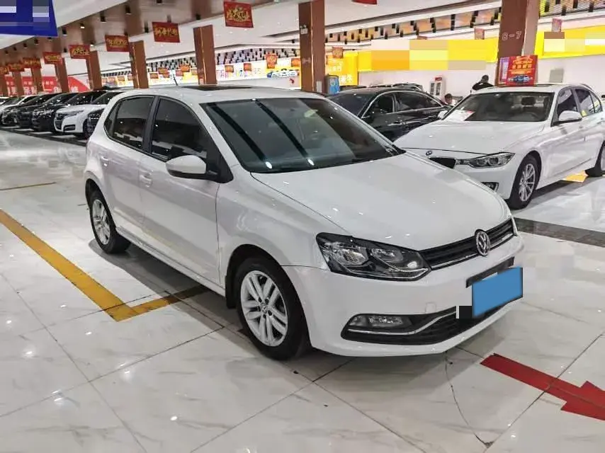 2018 VOLKSWAGEN POLO thumbnail 3