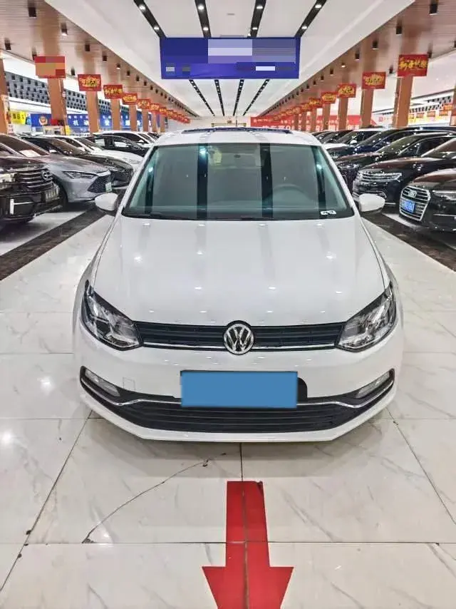 2018 VOLKSWAGEN POLO thumbnail 2