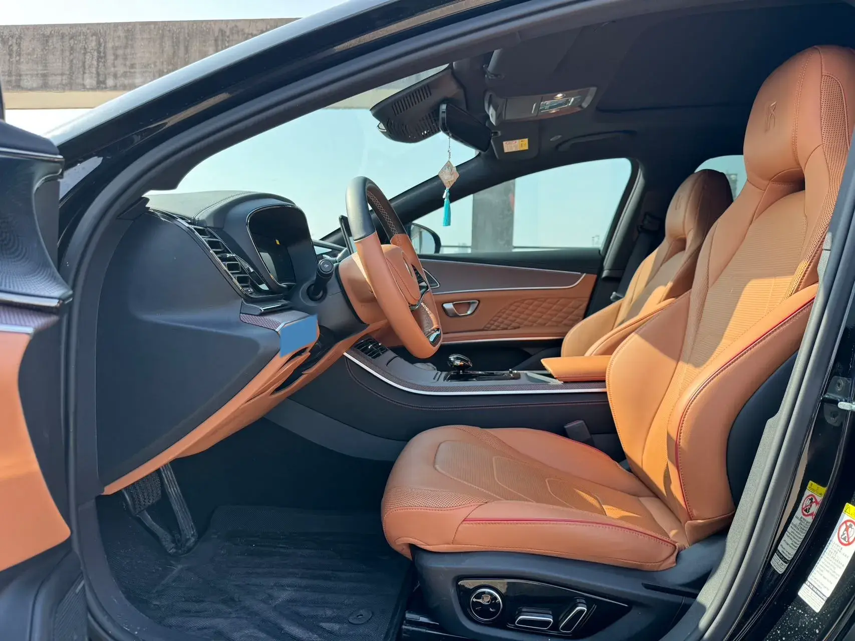 2022 BYD HAN thumbnail 4