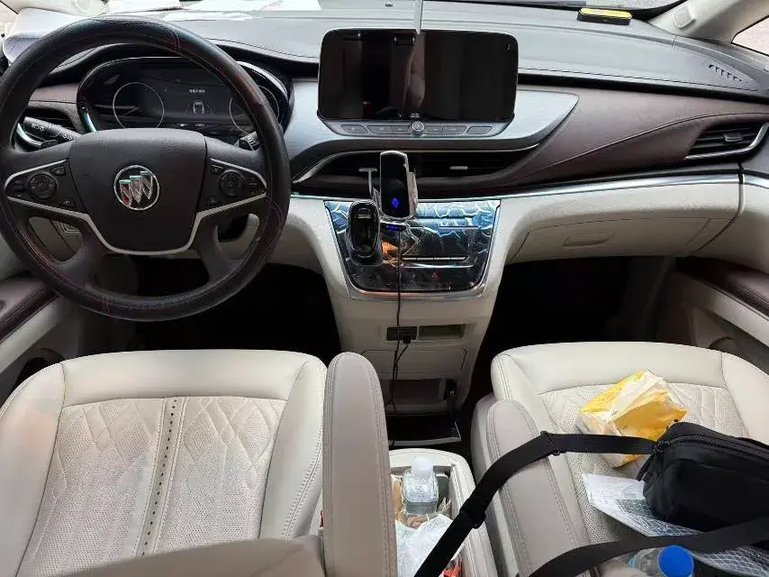 2023 BUICK GL8 thumbnail 4