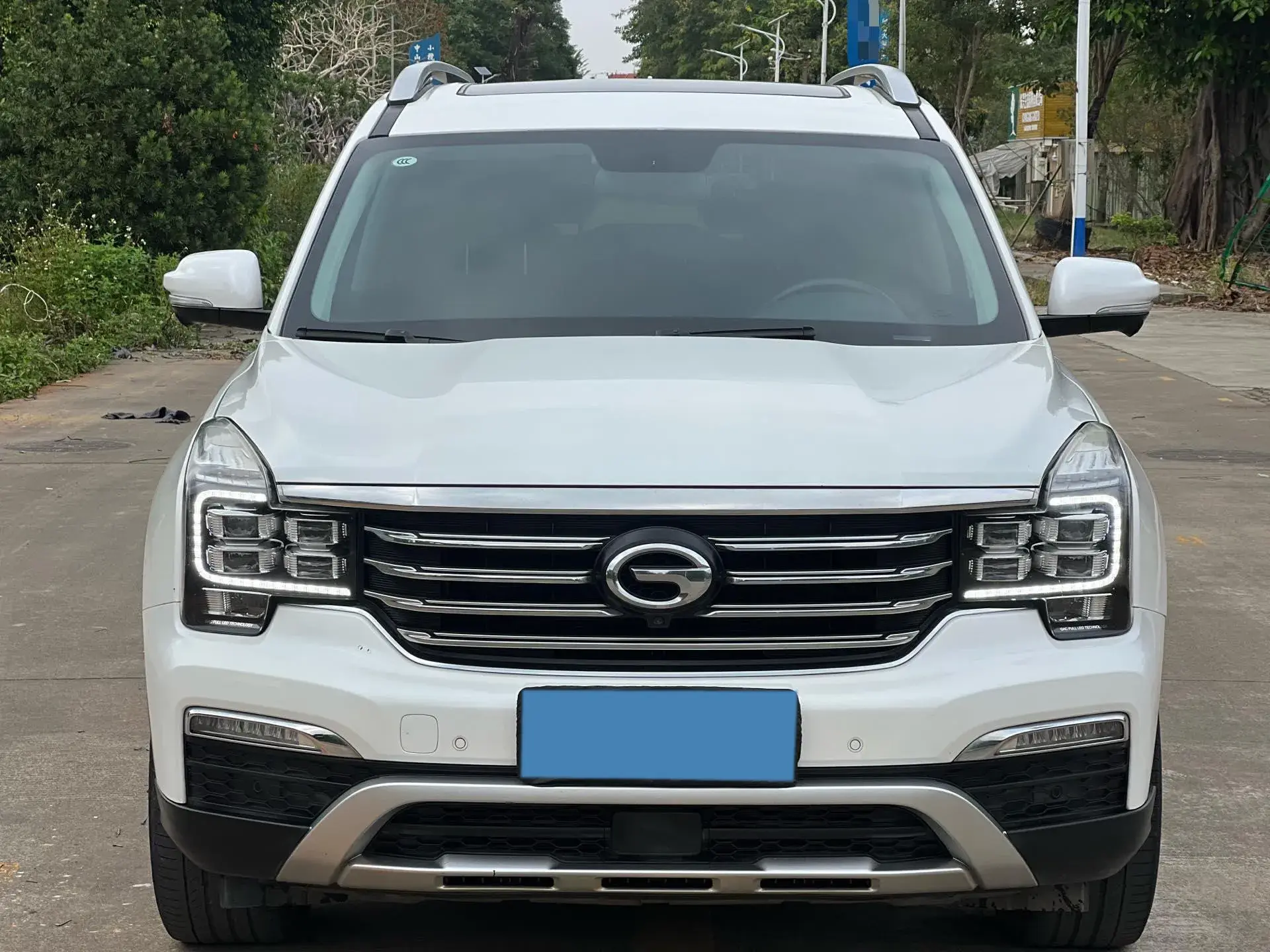 2017 GAC TRUMPCHI thumbnail 2