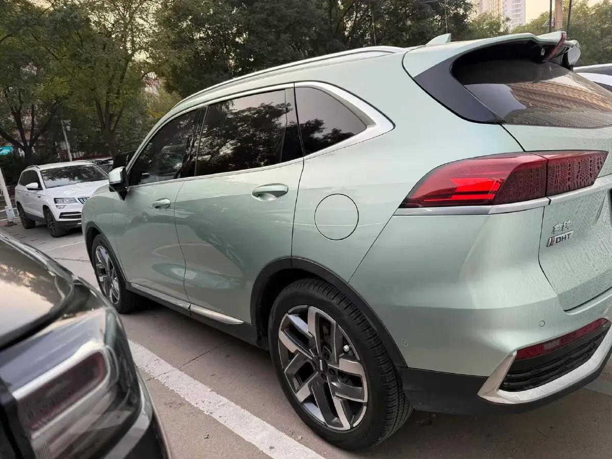 2022 WEY Latte DHT 1.5T 156HP L4 2DHT Hybrid,autocango,china used car exporter,china ev exporter,chinese used car exporter,chinese used ev exporter