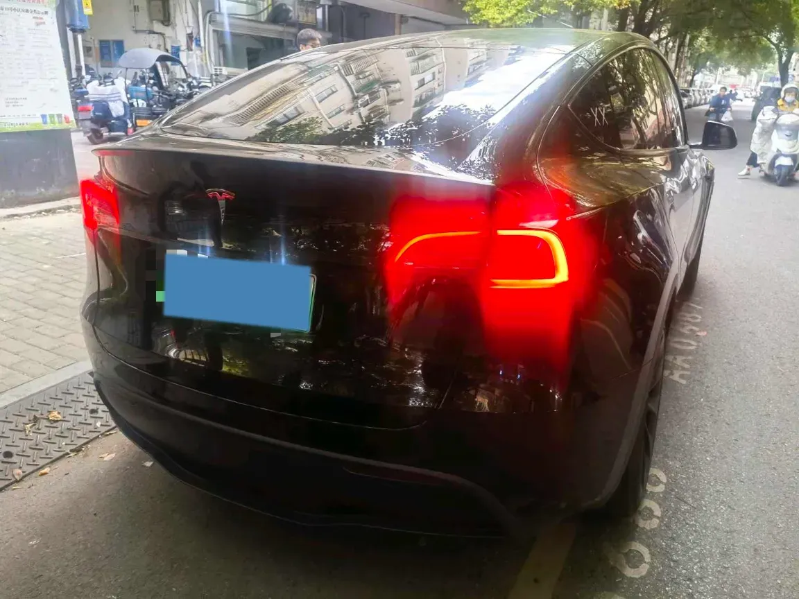 2022 Tesla Model Y BEV 60KWH,autocango,china used car exporter,china ev exporter,chinese used car exporter,chinese used ev exporter