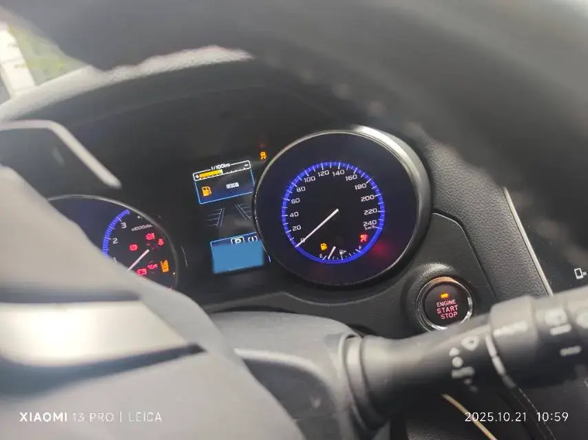 2019 SUBARU OUTBACK thumbnail 3