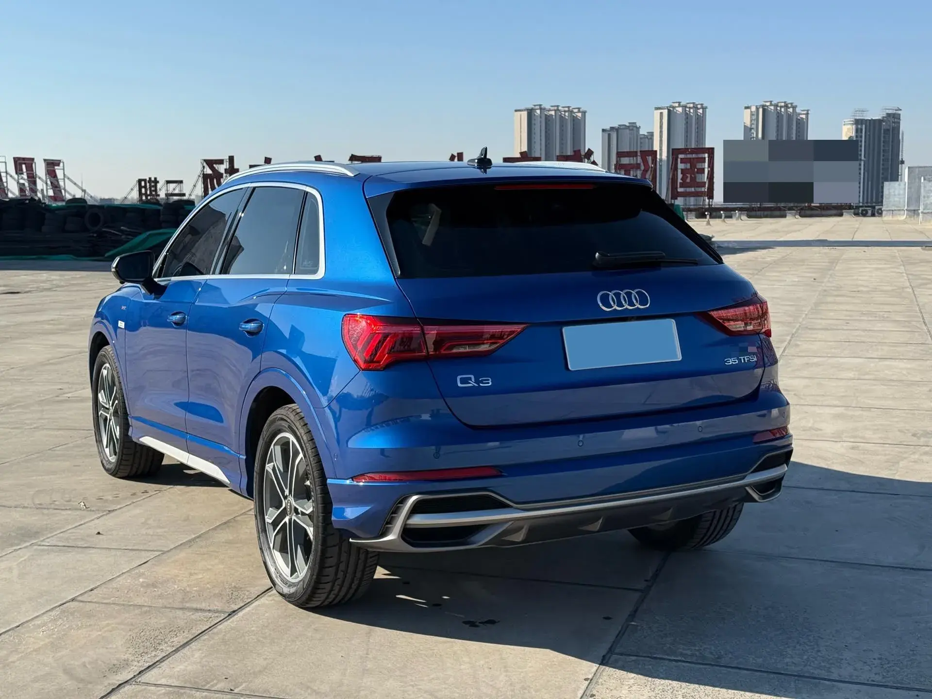 2022 AUDI Q3 thumbnail 4
