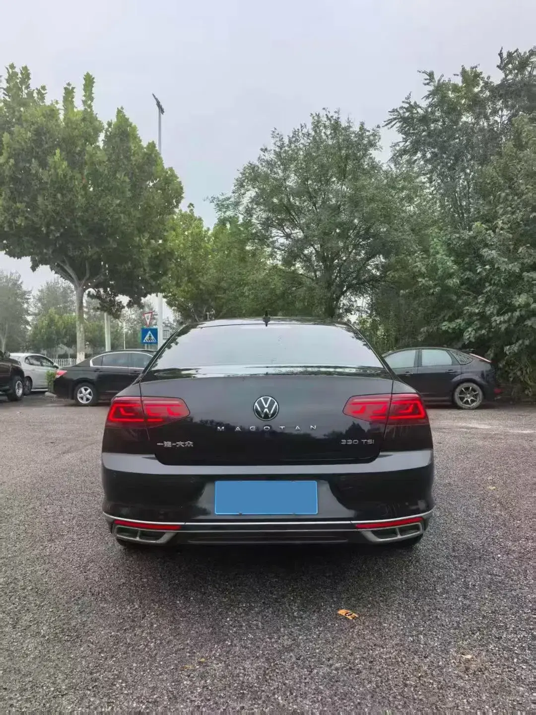 2023 VOLKSWAGEN MAGOTAN thumbnail 3